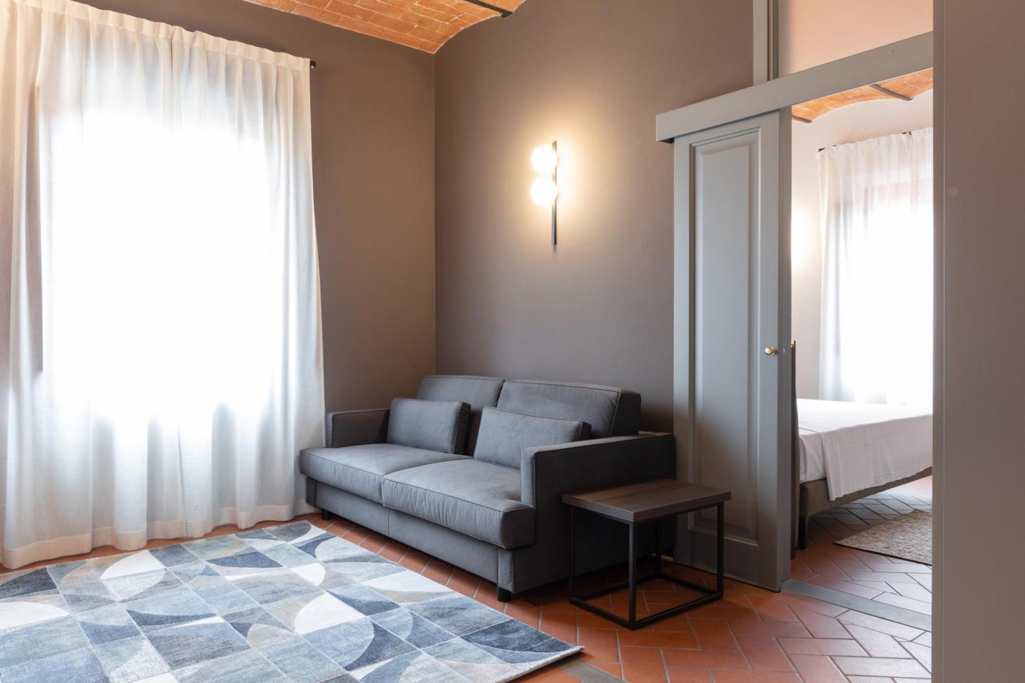 Borgo Bucciano Villa ซานมีเนียโต ภายนอก รูปภาพ
